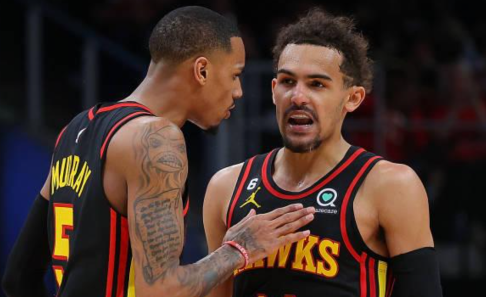  老鹰核心穆雷交易加盟马刺  